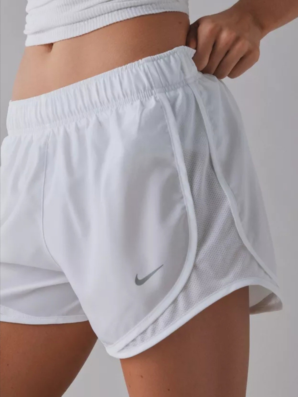 Nike Women's XL NWOT White Athletic Mesh-Panel Running Shorts